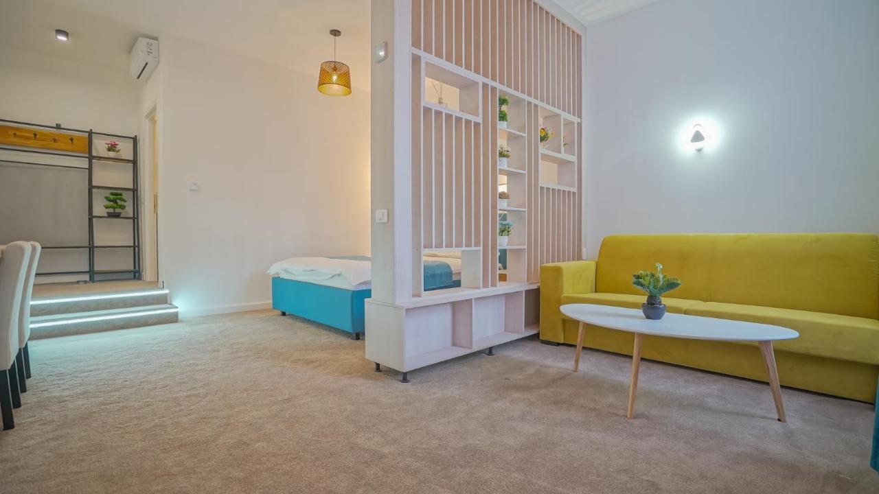 Zoom Rooms Brasov Ngoại thất bức ảnh