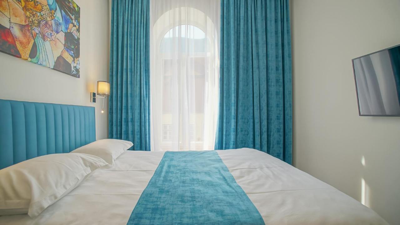 Zoom Rooms Brasov Ngoại thất bức ảnh