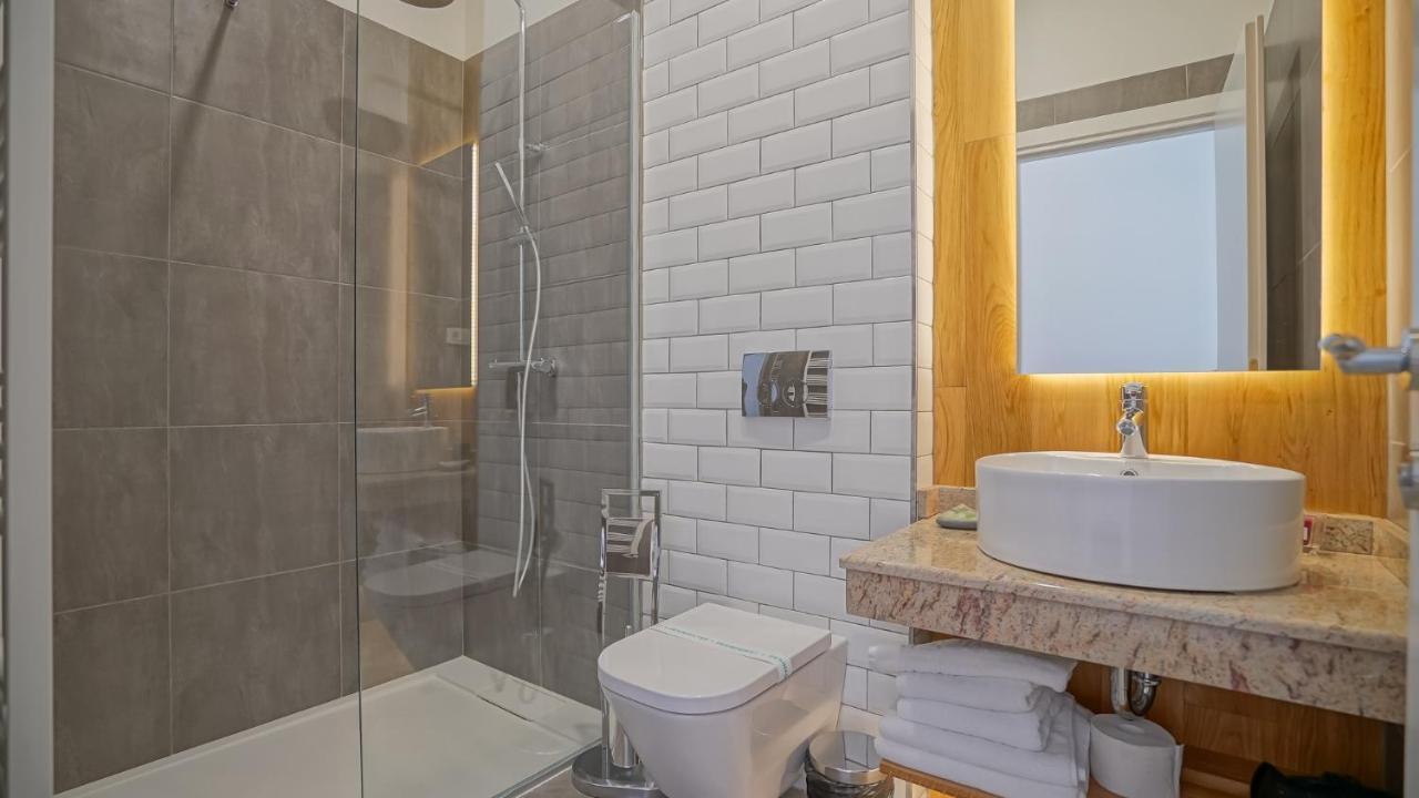 Zoom Rooms Brasov Ngoại thất bức ảnh