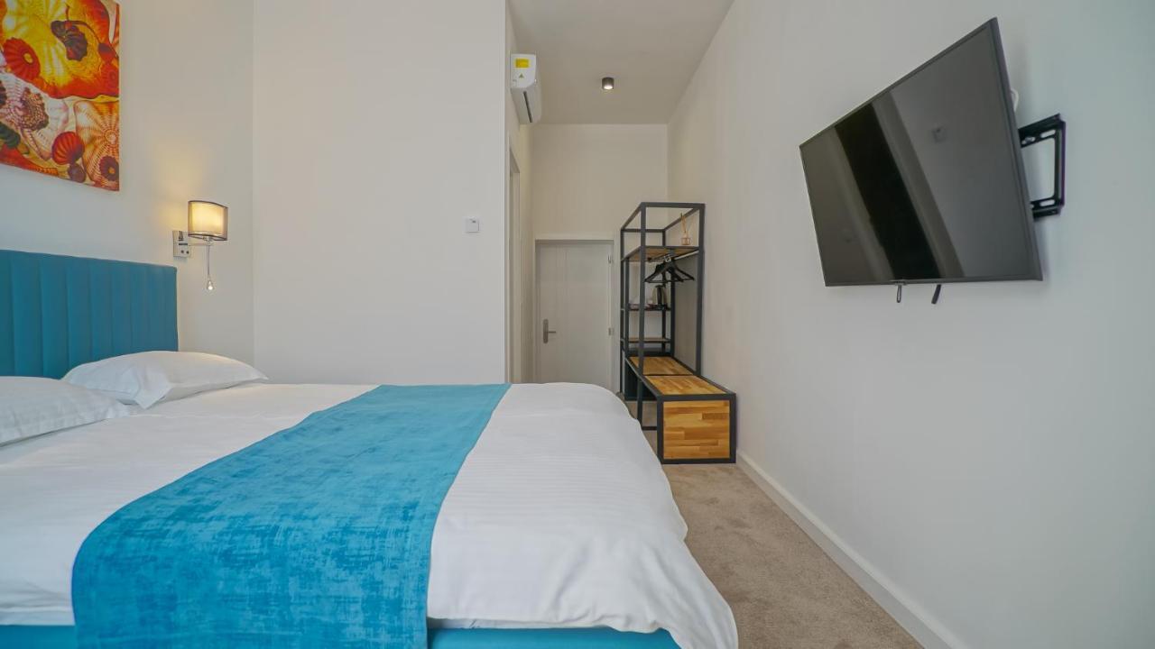 Zoom Rooms Brasov Ngoại thất bức ảnh