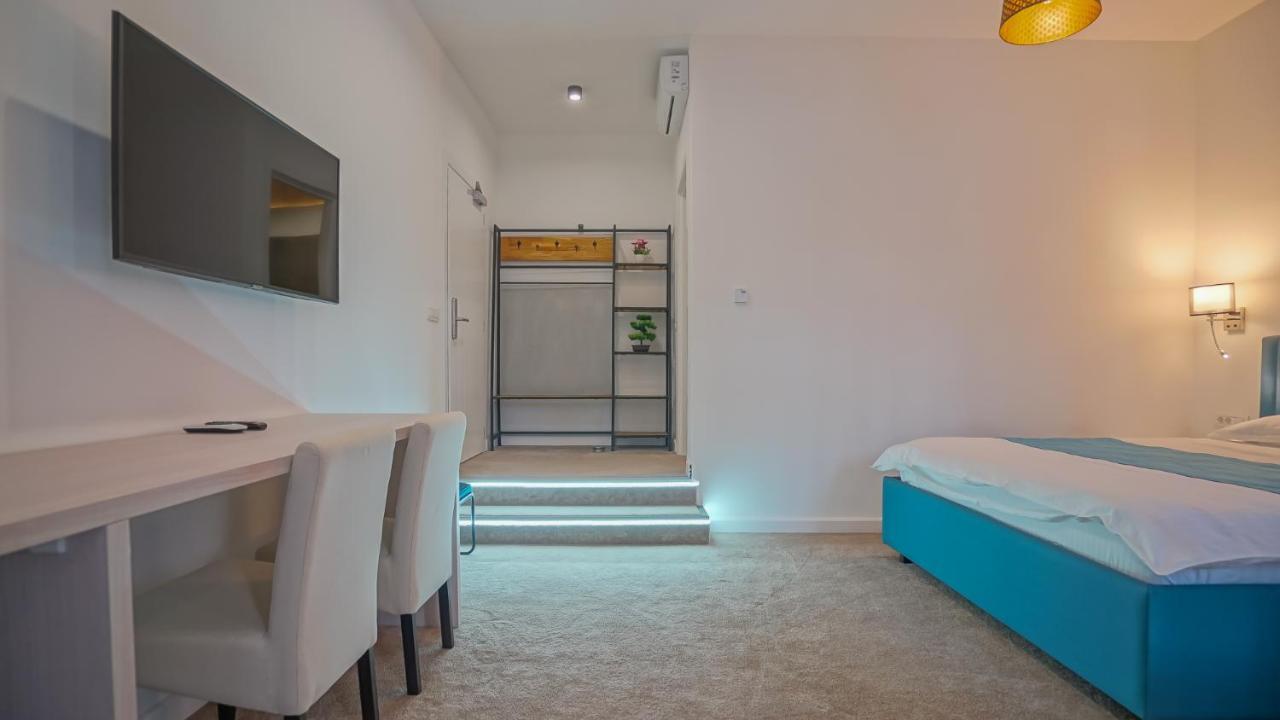 Zoom Rooms Brasov Ngoại thất bức ảnh